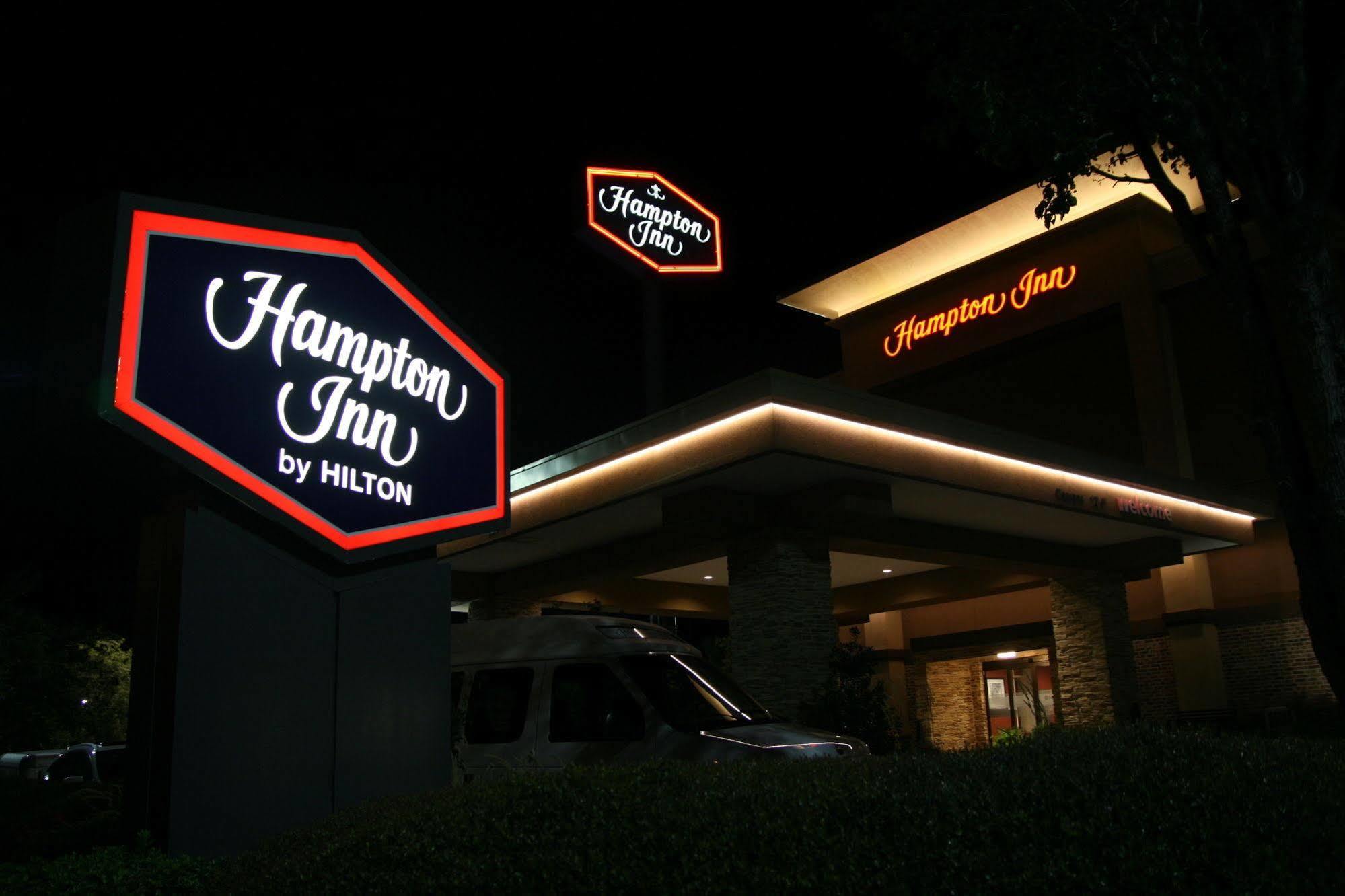 Hampton Inn By Hilton Fort Smith Exterior photo